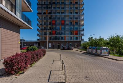 Apartament cu 3 camere semidecomandat, mobilat în Tineretului - 31