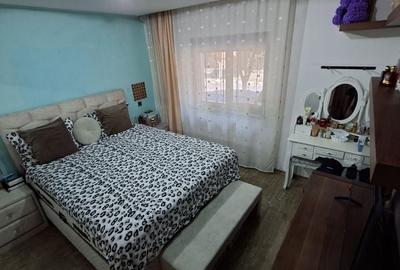 Apartament cu 4 camere în Ostroveni - 12