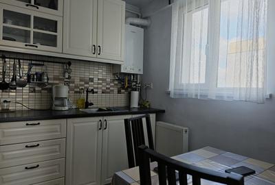 Apartament cu 3 camere circular în Astra - 15