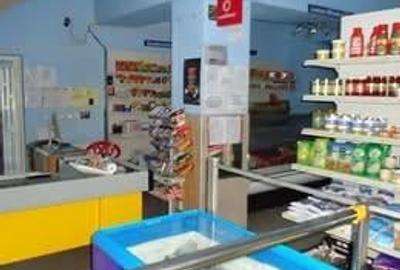 Spațiu comercial, în Pătrăuți - 2
