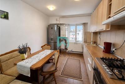 Apartament cu 2 camere semidecomandat, mobilat în Răcădău - 2