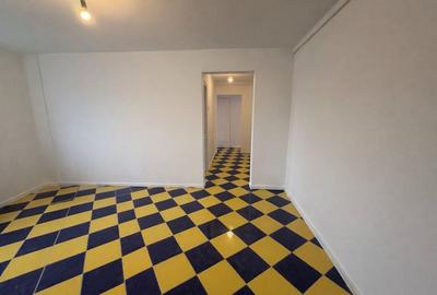 Apartament cu 4 camere semidecomandat în Ferentari - 1