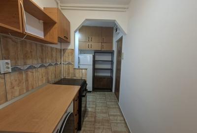Apartament cu 2 camere semidecomandat în Cedonia