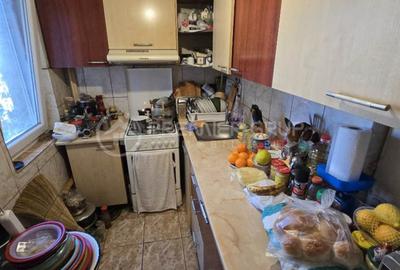 Apartament cu 2 camere în Podu Roș