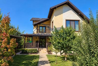 Casă individuală cu 6 camere cu Canalizare în Bereasca