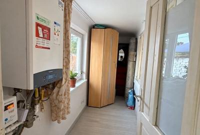 Casă cu 4 camere decomandat în Exterior Vest