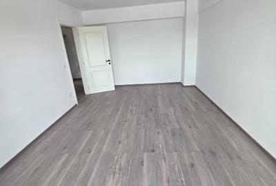 Garsonieră decomandată în Bucium - 3