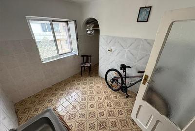 Apartament cu 3 camere decomandat în Câmpineanca - 3