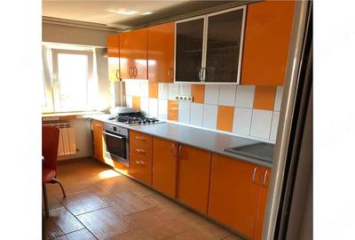 Apartament cu 3 camere decomandat în Central - 6