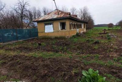 Teren Construcții intravilan de 1709 mp, în Lacu Turcului