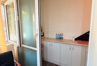 Apartament cu 2 camere decomandat în 13 Septembrie - 8