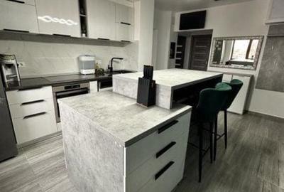 Apartament cu 3 camere decomandat, mobilat în Brătianu