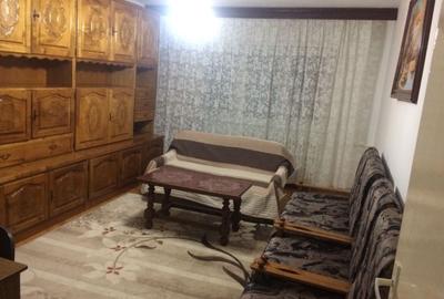 Apartament cu 2 camere decomandat, mobilat în Girocului