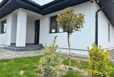 Casă cu Teren 450 Mp în Calea Clujului - 1