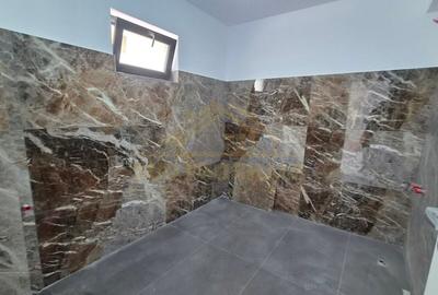 Duplex cu 7 camere cu Canalizare în Central - 15