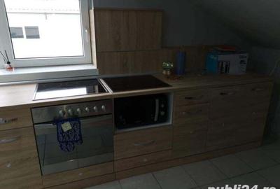 Spațiu comercial, de 688 mp, în Central - 7