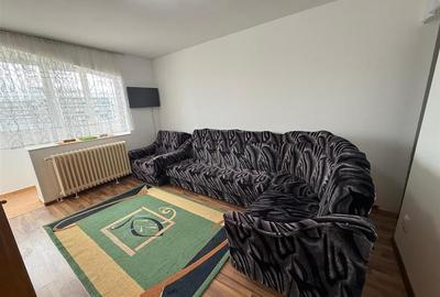 Apartament cu 2 camere decomandat, mobilat în Hipodrom 3