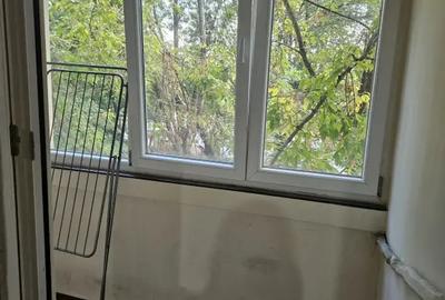 Garsonieră, mobilată în Apărătorii Patriei