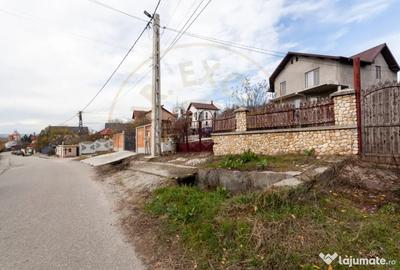 Casă cu 3 camere cu Teren 2600 Mp în Călinești - 3