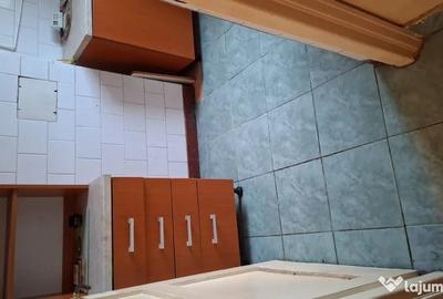 Apartament cu 2 camere decomandat în Rahova