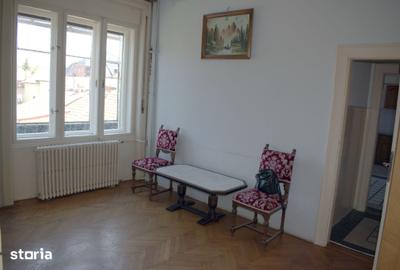 Apartament cu 4 camere în Elisabetin - 3