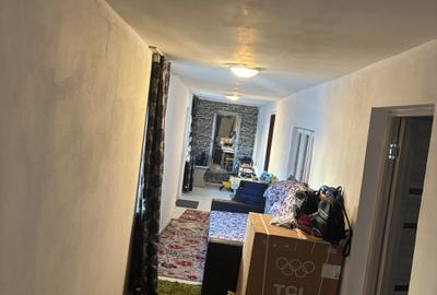 Casă cu 4 camere în Central - 1