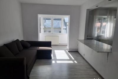Apartament cu 3 camere semidecomandat în Central - 7