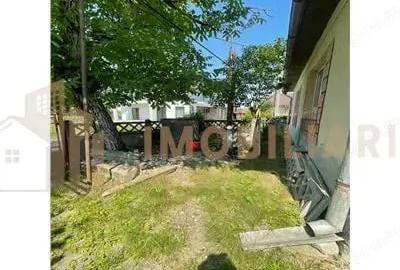Casă cu Teren 2430 Mp în Satulung - 2