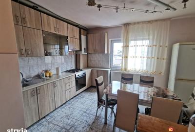 Apartament cu 3 camere decomandat în Terezian