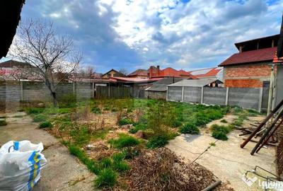 Casă cu 6 camere cu Teren 644 Mp în Central