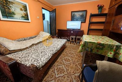 Apartament cu 3 camere, mobilat în Frumoasa