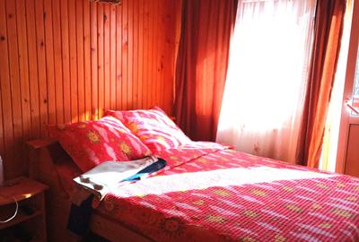 Casă cu 6 camere cu Teren 1300 Mp în Secăriei - 3