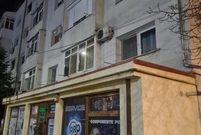 Apartament cu 2 camere semidecomandat în Exterior Vest