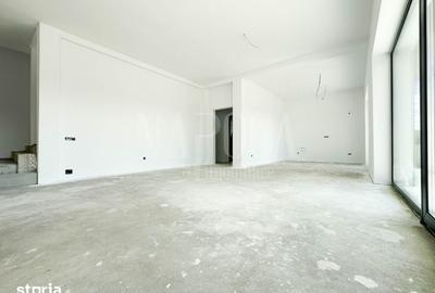 Casă cu 4 camere cu Teren 772 Mp în Central - 2