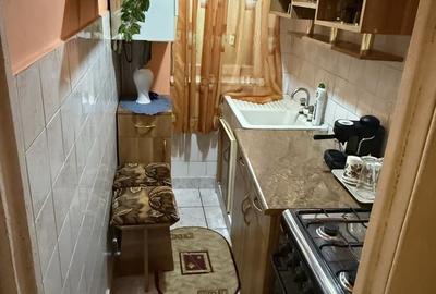 Apartament cu 2 camere semidecomandat în Dacia