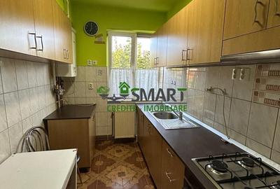 Apartament cu 2 camere decomandat în Republicii