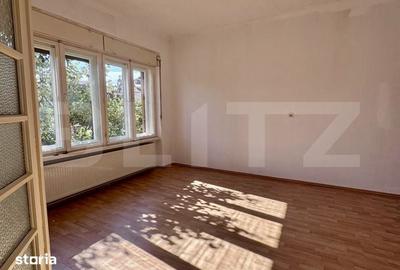 Casă cu 3 camere cu Teren 250 Mp în Central