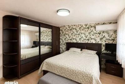 Apartament cu 3 camere în Sânnicoară