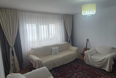 Apartament cu 3 camere decomandat în Central - 2