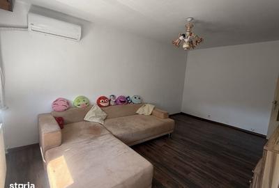 Apartament cu 2 camere decomandat în 1 Mai