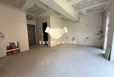 Apartament cu 2 camere semidecomandat în Băneasa