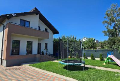 Casă individuală cu 5 camere cu Teren 500 Mp în Central - 2