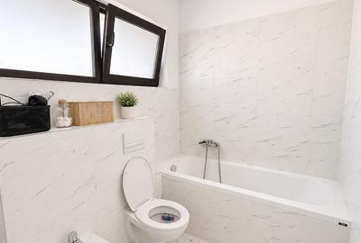 Casă cu 4 camere cu Teren 250 Mp în IAR