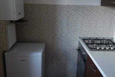 Apartament cu 3 camere decomandat în Dacia - 3