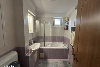 Apartament cu 3 camere decomandat în Tudor - 1