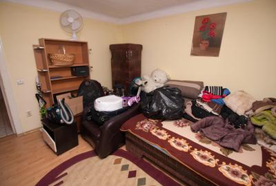 Apartament cu 2 camere semidecomandat, mobilat în Haltă