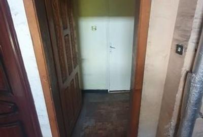 Apartament cu 3 camere în Drăgotești