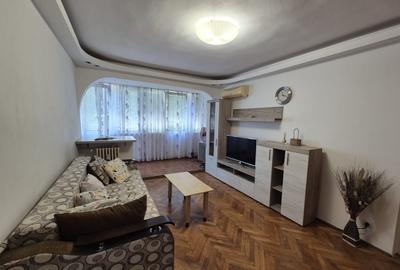 Apartament cu 2 camere semidecomandat în Câmpia Libertății