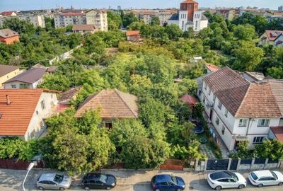 Teren Construcții intravilan de 1842 mp, în Girocului
