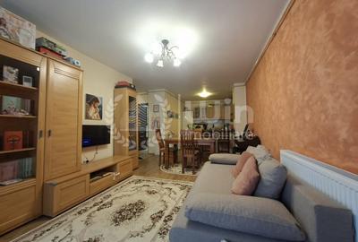Apartament cu 2 camere semidecomandat, mobilat în Iris